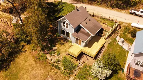 429 Bench, Lynxville, WI 54626