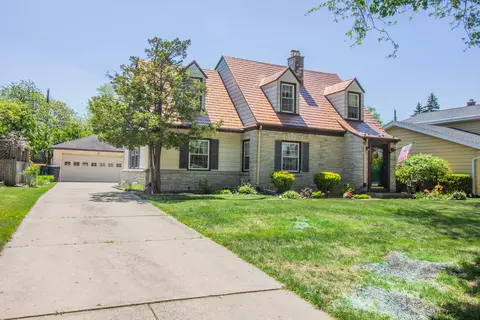 12209 W Cathedral, Wauwatosa, WI 53226