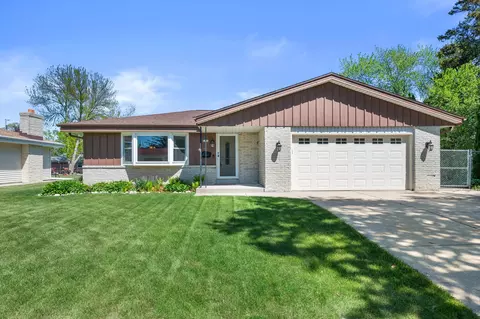 5358 Mulberry, Greendale, WI 53129