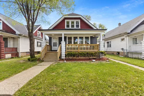 4138 N 25, Milwaukee, WI 53209