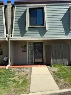 3333 5th #6F, South Milwaukee, WI 53172