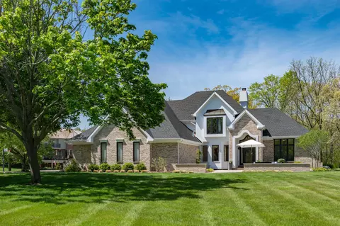 w307n2873 Fieldwood, Delafield, WI 53072