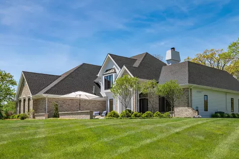 w307n2873 Fieldwood, Delafield, WI 53072