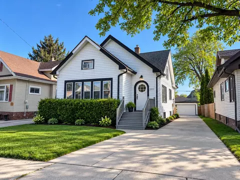 2431 Jerome, Racine, WI 53403
