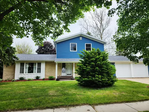 942 Mulberry, Lake Mills, WI 53551