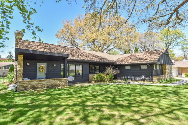 935 N 75th, Wauwatosa, WI 53213