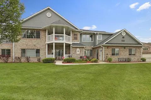 5855 Kinzie #35, Mount Pleasant, WI 53406
