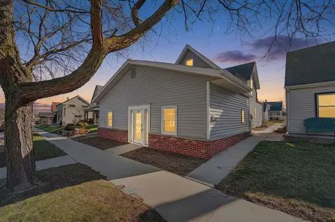 533 S Main #533A, West Bend, WI 53095