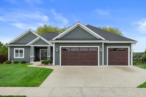 3013 Crosswinds, Mount Pleasant, WI 53403