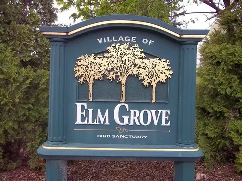 12855 Stephen, Elm Grove, WI 53122