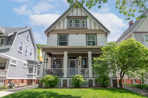 3228 N Shepard, Milwaukee, WI 53211
