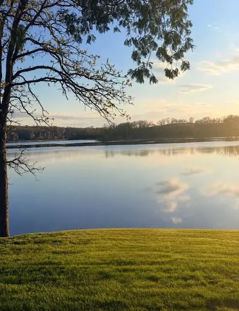 n6803 Lake Drive, Richmond, WI 53190