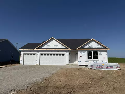 210 Linden, Delavan, WI 53115