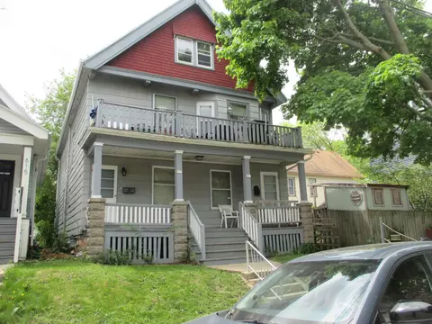 611 E Chambers #613, Milwaukee, WI 53212