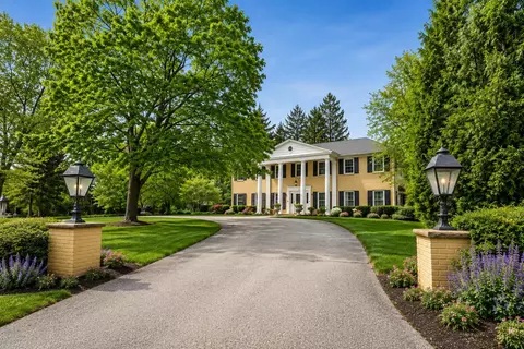 229 W Indian Crk, Fox Point, WI 53217
