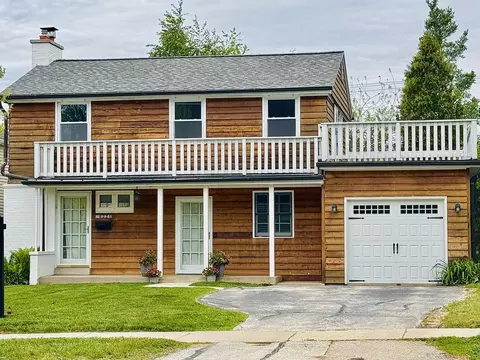 6221 N N Lk, Whitefish Bay, WI 53217