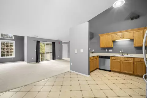 9322 W Loomis #5, Franklin, WI 53132