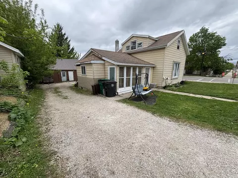 w164n9039 Water, Menomonee Falls, WI 53051
