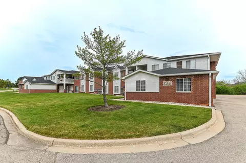 8200 Lexington #12, Pleasant Prairie, WI 53158