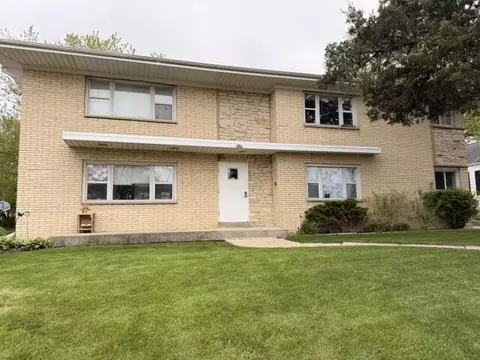 1950 S 98th, West Allis, WI 53227