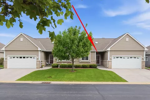 2412 Stoney #2, Grafton, WI 53024