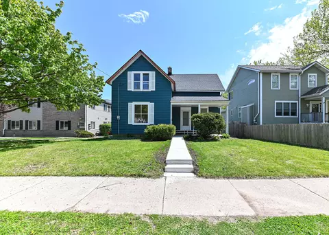 3270 S 92nd, Milwaukee, WI 53227
