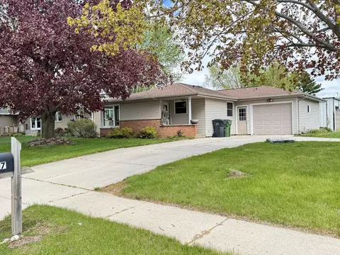 547 E Church, Mishicot, WI 54228