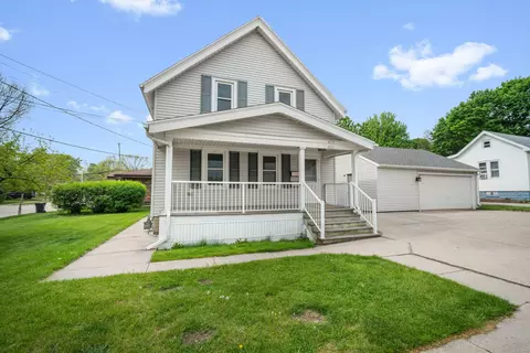 9313 W Hayes, West Allis, WI 53227