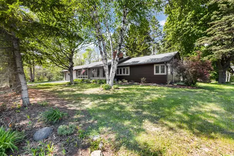 7124 Pioneer, Cedarburg, WI 53012