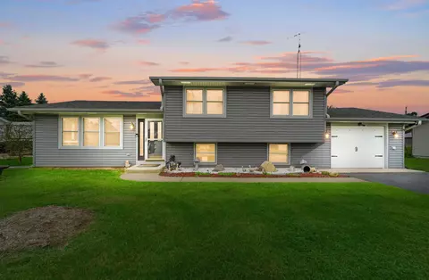 1937 Willow, Twin Lakes, WI 53181