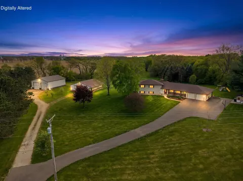 4613 W Rutland, Brooklyn, WI 53521
