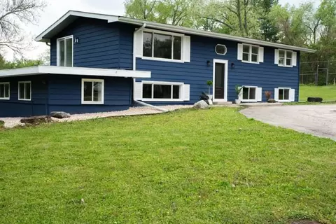 w187 Tombeau Boulevard, Bloomfield, WI 53128