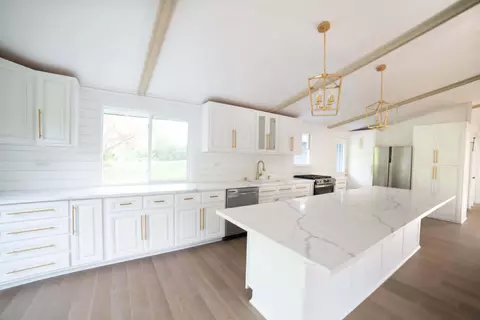 w187 Tombeau Boulevard, Bloomfield, WI 53128