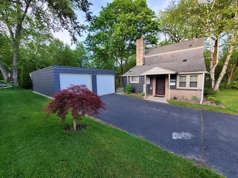 5565 Angle, Greendale, WI 53129