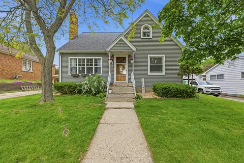 119 S Palmatory, Horicon, WI 53032