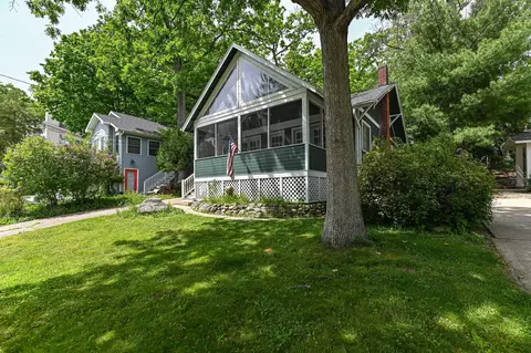 84 Lower Loch Vis, Williams Bay, WI 53191