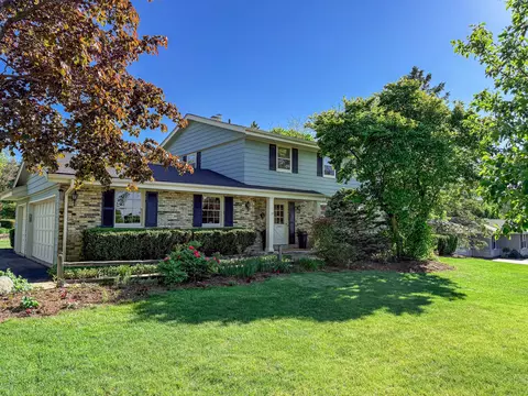 17415 Penbrook, Brookfield, WI 53045