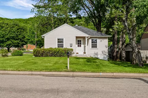 1301 30th, La Crosse, WI 54601
