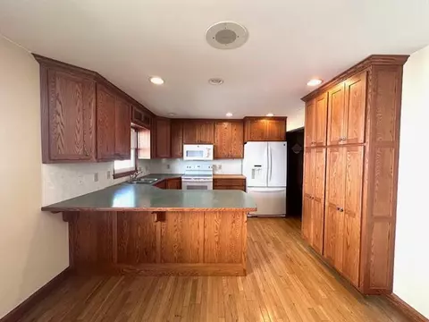 Kitchen - 207 Pine, Caledonia, MN 55921 photo 4 of 4