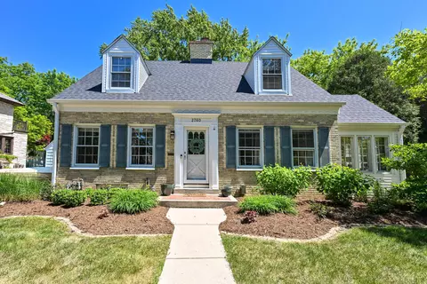 2760 N Hartung, Milwaukee, WI 53210