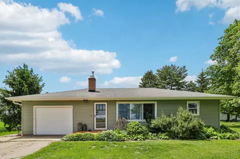 n5899 Wisconsin 89, Lake Mills, WI 53551