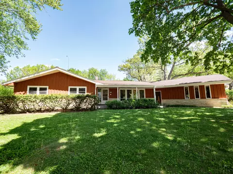 615 Tenny, Waukesha, WI 53186