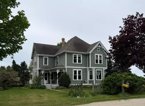 6675 Sunset, Addison, WI 53002