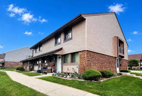6324 S 20th, Milwaukee, WI 53221