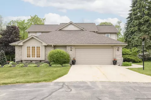 14355 W Lenox, New Berlin, WI 53151
