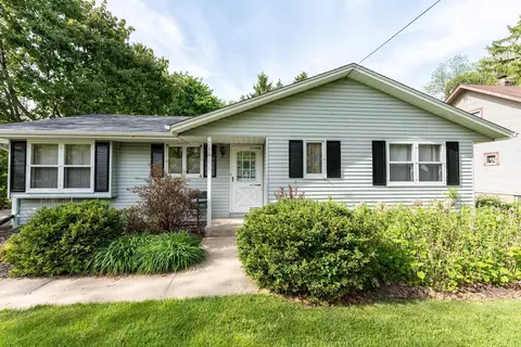 714 E Capitol, Hartland, WI 53029