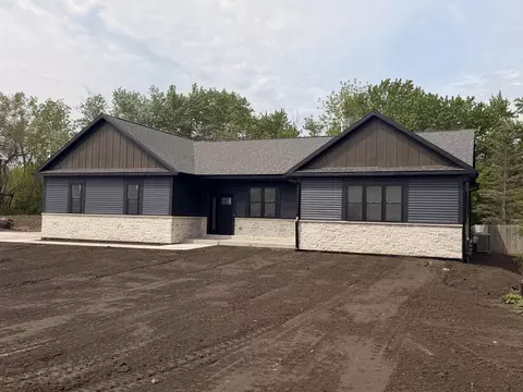 12212 Sheridan, Pleasant Prairie, WI 53158