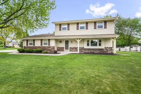 15025 W Vera Cruz, New Berlin, WI 53151