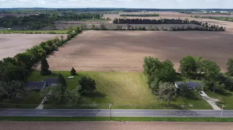 Lt 1 Bailey, Delavan, WI 53115