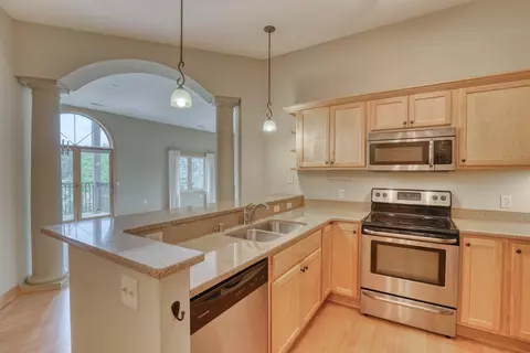 n51w34861 Wisconsin #2110, Oconomowoc, WI 53069